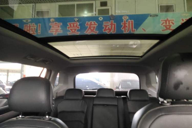 Used Volkswagen Tiguan L 2018 Facelift 330TSI Automatic Two-Wheel Drive Luxury Edition Headliner