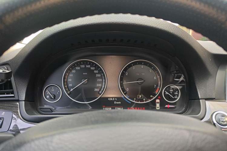 Used BMW 5 Series 2014 528Li Luxury Design Package
