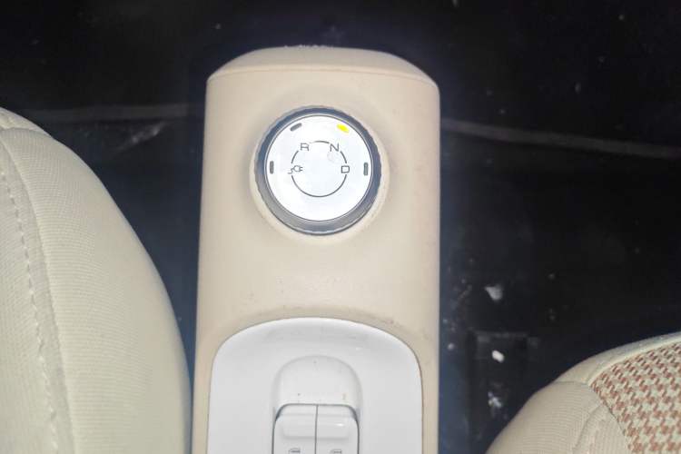 Used Wuling Hongguang MINIEV 2024 3rd Generation 215km Advanced Version