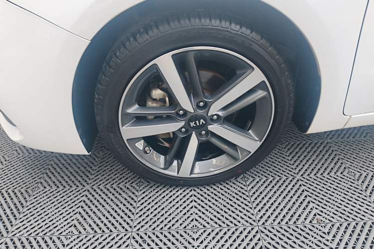 Used Kia K3 2017 1.6L Automatic 15th Anniversary Special Edition GLS