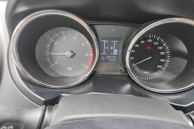 Used HYOSOW S3 2014 1.5L Comfort Version China IV Emission Standard