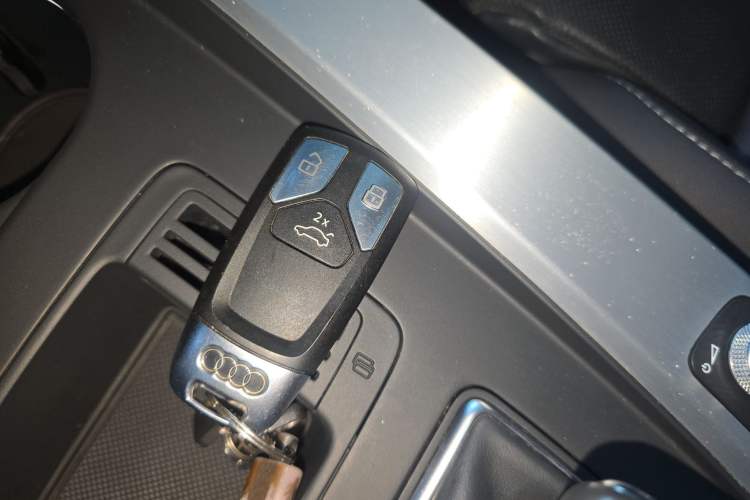 Used Audi A4L 2022 40 TFSI Fashion Dynamic Model