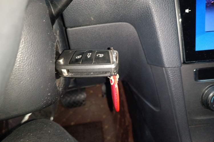 Used Volkswagen Golf 2016 230TSI Automatic Comfort Version
