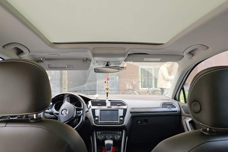 Used Volkswagen Tiguan L 2017 330TSI Automatic Two-Wheel Drive Flagship Edition
