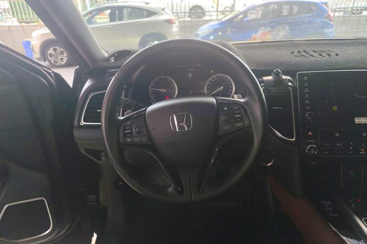 Used Honda UR-V 2020 370TURBO Two-Wheel Drive Luxury Edition