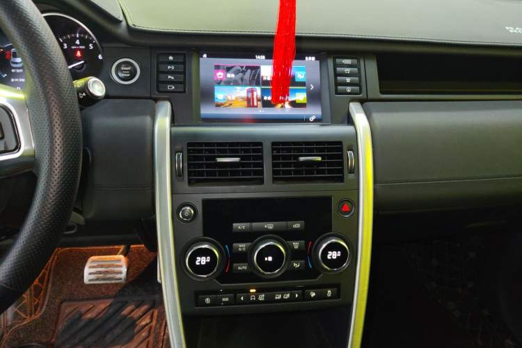 Used Land Rover Discovery Sport 2019 240 PS SE Version China V Standard