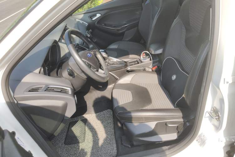 Used Ford Focus 2017 Sedan EcoBoost 180 Automatic Elite Model
