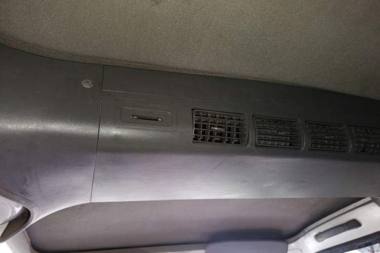 Used Wuling Zhiguang 2015 1.2L S Practical Model LSI