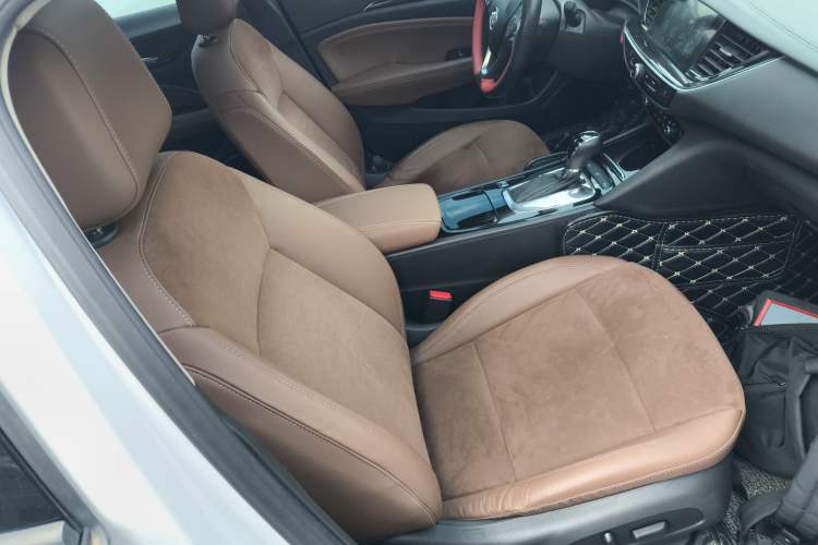 Used Buick Regal 2017 20T Elite Edition Right Front Seat