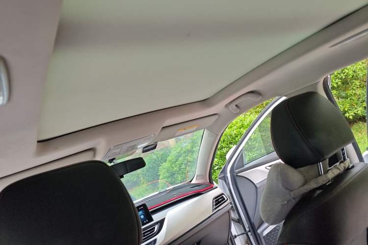 Used CHANGAN CS75 2018 280T Automatic Smart Edition China V-standard Headliner