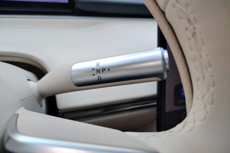 Used Hima Luxeed R7 2024 All-Electric 802 km Max