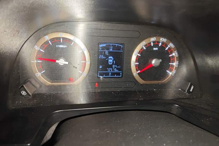 Used FORTHING Lingzhi 2019 M5L 1.6L 7-Seater Base Model China VI Standard