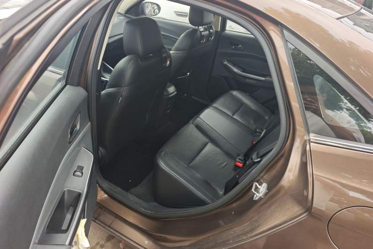 Used Ford Escort 2015 1.5L Automatic Fashion Model Left Rear Seat