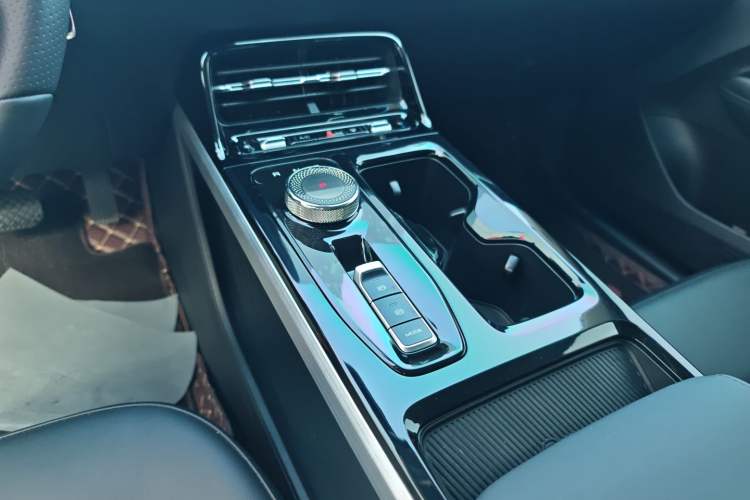 Used Wuling Xingguang 2024 Co-Creation Edition 510 Advanced Model