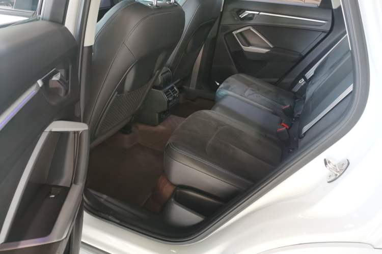 Used Audi Q3 2021 45 TFSI quattro Fashion Dynamic Model
