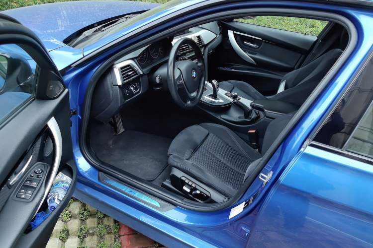 Used BMW 3 Series 2017 320i M Sport
