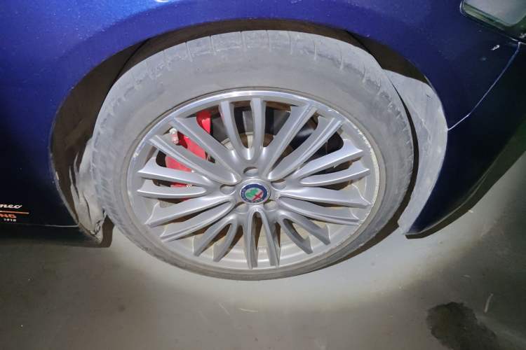 Used Alfa Romeo Giulia 2017 2.0T 280HP Luxury Edition