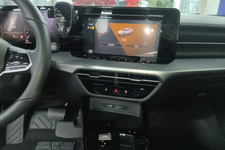 Used Volkswagen Lamando 2022 Lingdu L 280TSI DSG Spicy Edition Audio And AC Panel