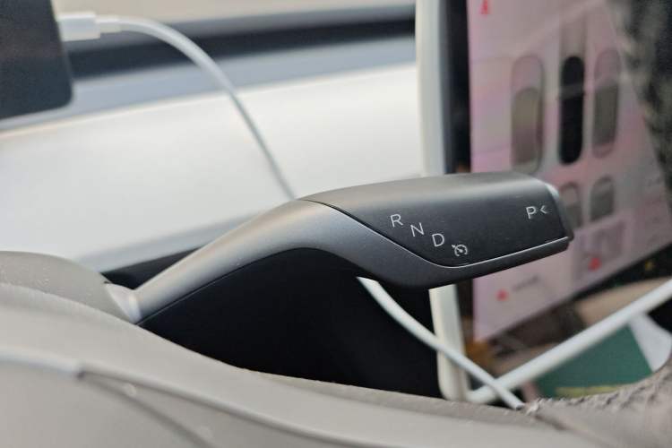 Used Tesla Model 3 2021 Performance High-Performance All-Wheel-Drive Version Gear Lever