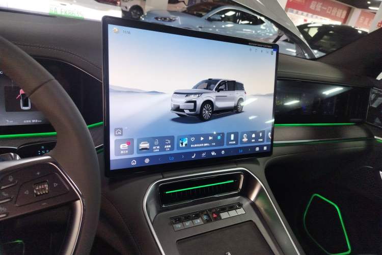 Used Denza N9 2025 Flagship Model