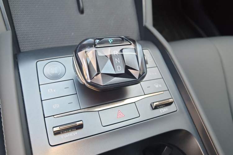 Used BYD Qin L 2024 DM-i 80KM Beyond Model