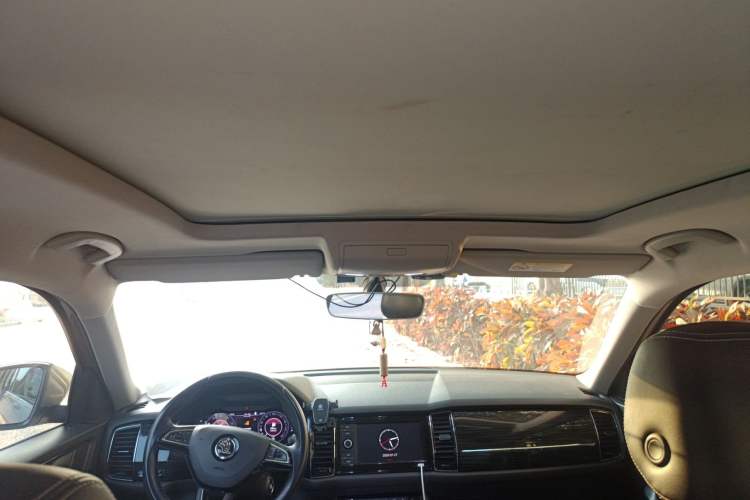 Used Skoda Kodiaq 2019 Facelifted TSI380 7-Seater All-Wheel-Drive Luxury Enjoyment Edition China VI Standard