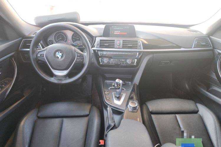 Used BMW 3 Series GT 2018 320i Sport Edition
