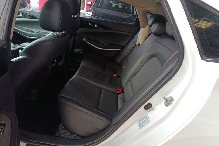 Used CHANGAN Ruicheng CC 2020 1.5T Automatic Xuanrui Model
