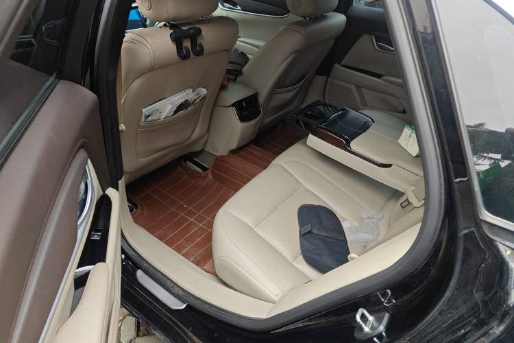 Used Cadillac XTS 2015 28T Comfort Model
