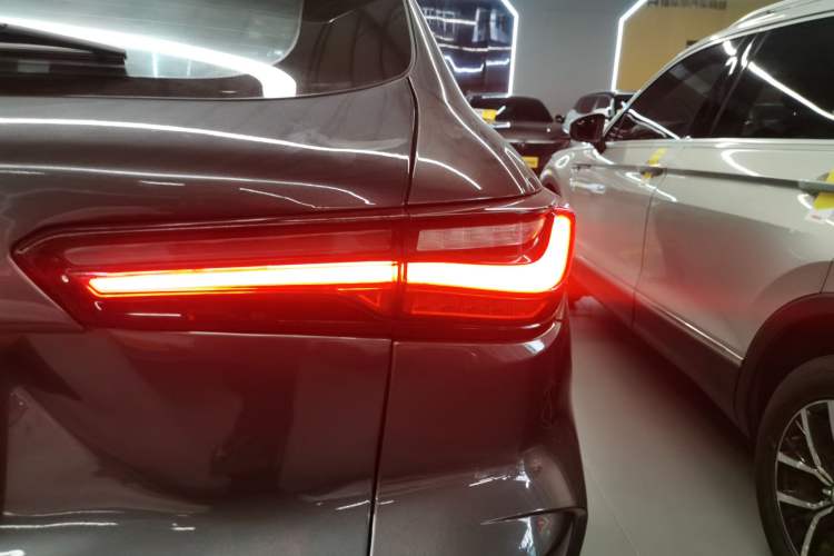 Used Oshan X5 2021 1.5T DCT Flagship Edition
