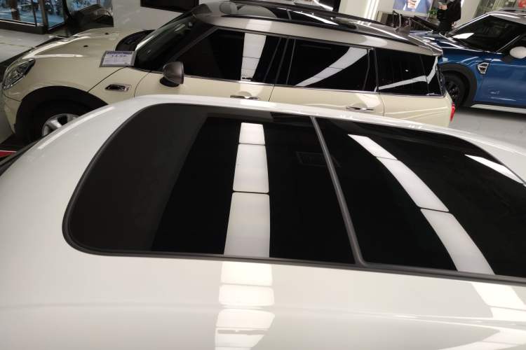 Used MINI MINI 2019 2.0T COOPER S Artist Five-Door Edition