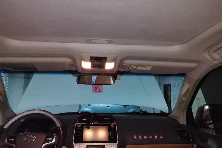 Used Toyota Prado 2018 3.5L Automatic TX-L Headliner