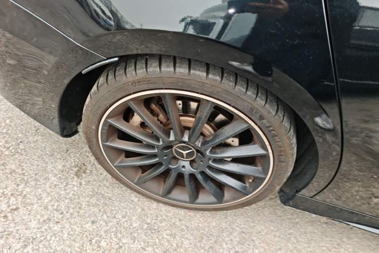 Used Mercedes-Benz A-AMG 2020 AMG A 35 L 4MATIC
