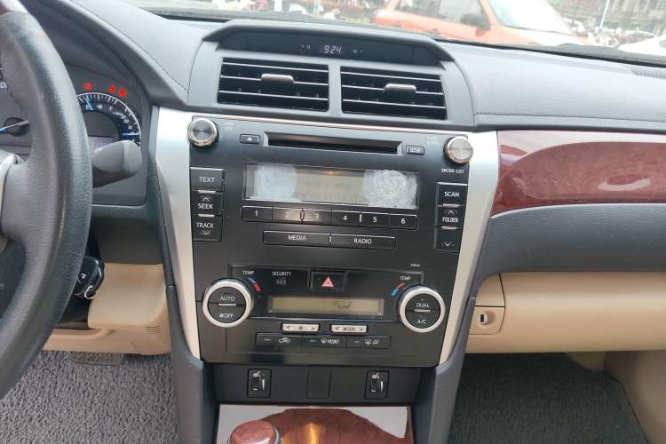 Used Toyota Camry 2013 2.0G Comfort Edition