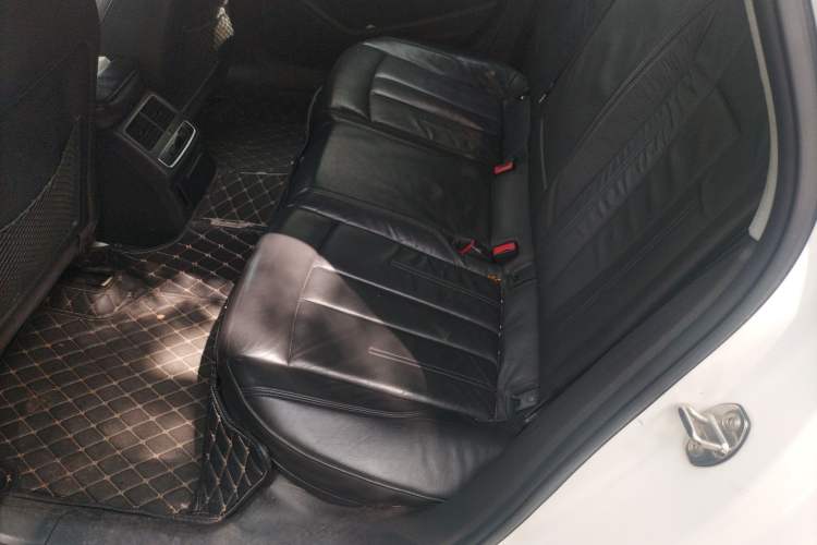 Used Audi A4L 2017 Plus 40 TFSI Fashion Model
