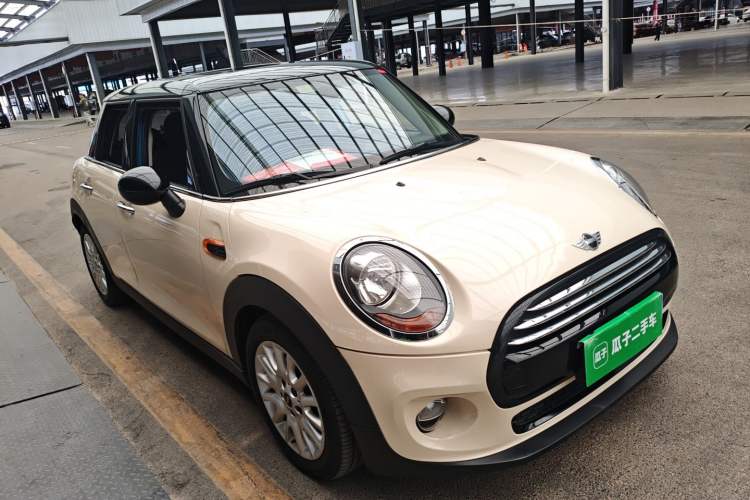 Used MINI MINI 2016 1.5T COOPER Five-Door Edition
