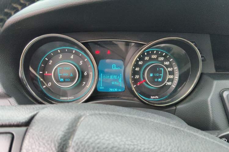 Used BAIC Senova D50 2014 1.5L manual comfort version Instrument Cluster