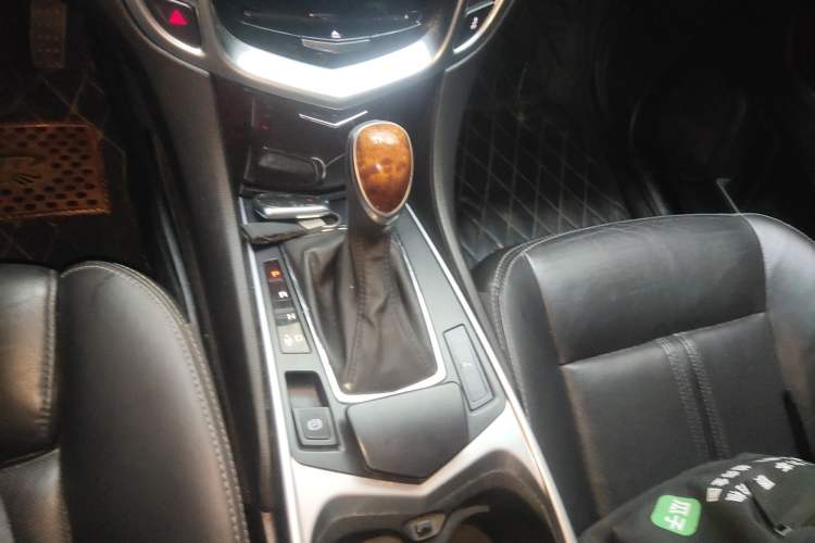 Used Cadillac SRX 2015 3.0L Elite Model