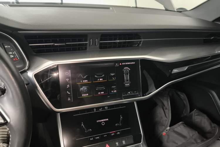 Used Audi A6L 2019 40 TFSI Luxury Dynamic Model
