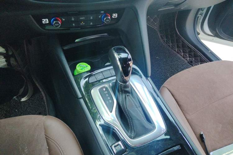 Used Buick Regal 2019 20T Luxury Model China VI Standard
