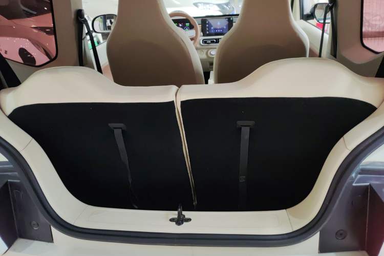 Used Wuling Hongguang MINIEV 2024 3rd Generation 215km Advanced Version Trunk