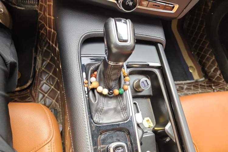 Used Volvo S90 2019 T4 Zhiyi Edition
