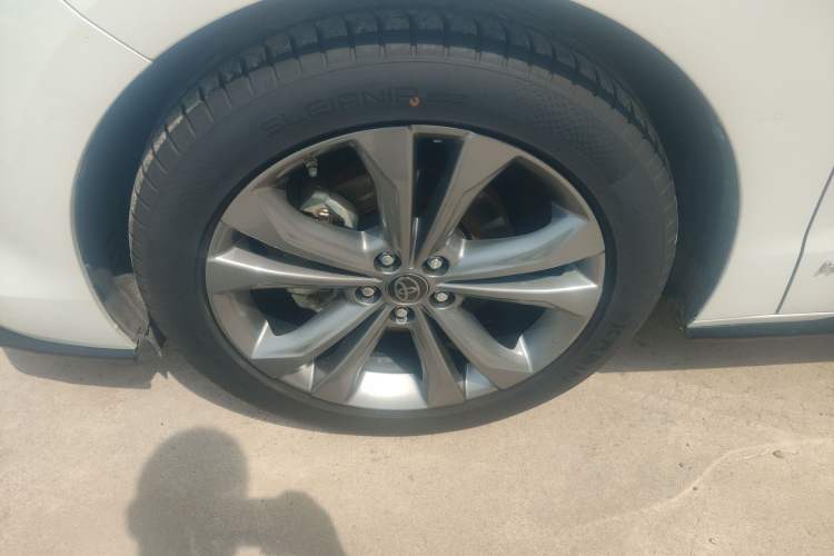 Used Toyota SIENNA 2023 2.5L Hybrid Platinum Edition
