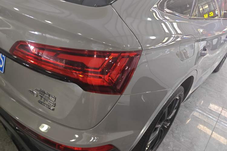 Used Audi Q5L Sportback 2022 40 TFSI Fashion Model