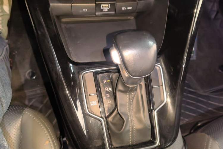 Used Kia Sportage R 2019 2.0L Automatic Smart Luxury Edition
