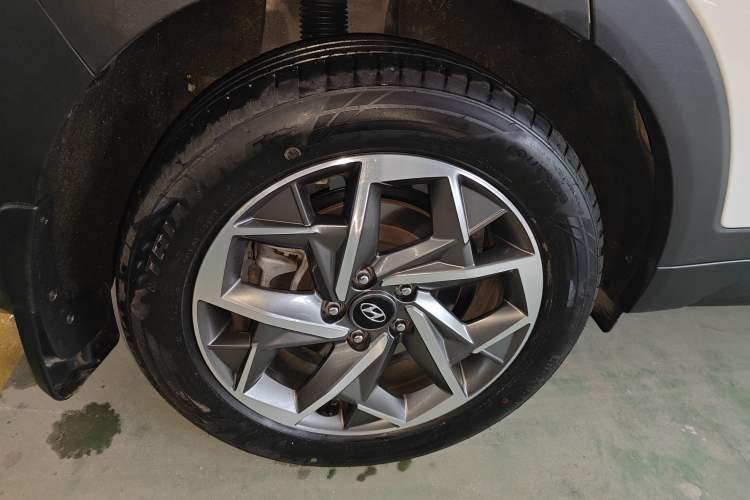 Used Hyundai Tucson 2019 280TGDi Dual-Clutch Two-Wheel Drive Fashion Edition China VI Standard