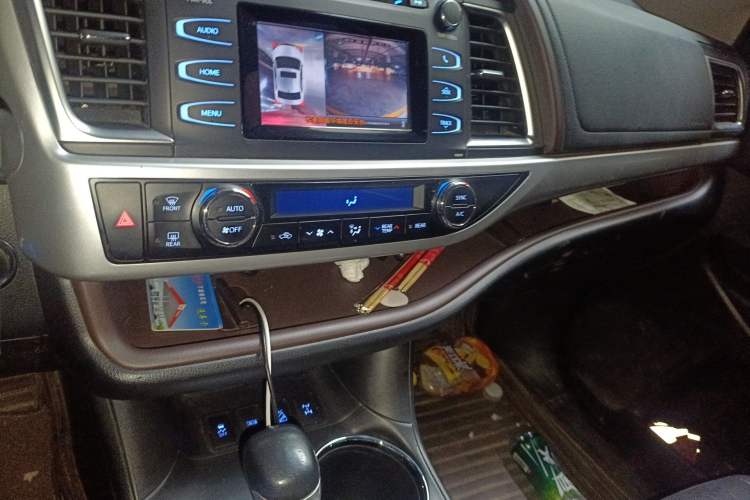 Used Toyota Highlander 2017 2.0T Four-Wheel Drive Luxury Edition 7 Seats
