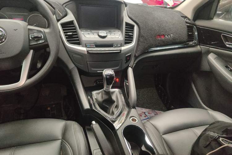 Used Dongfeng Aeolus AX7 2018 Classic 1.4T Manual Elite Model
