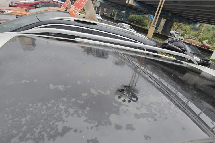 Used Jeep Cherokee 2019 2.0T Two-Wheel Drive Smart Enjoyment Version China V Roof