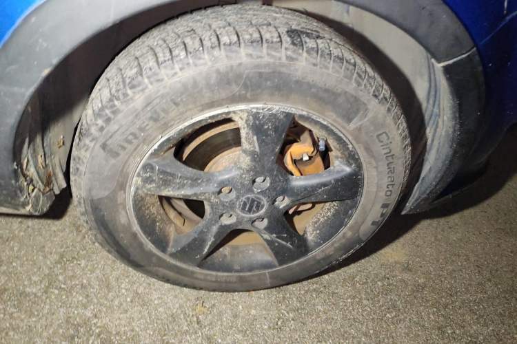 Used Suzuki SX4 2011 Revised Version 1.6L Manual – Dynamic Edition Right Front Wheel Hub